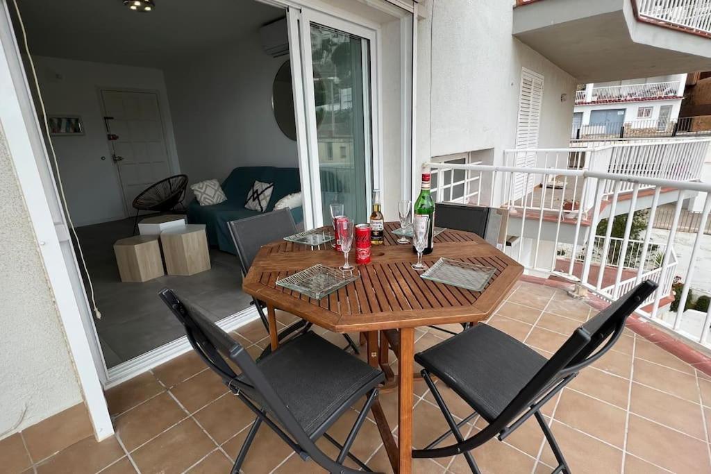 Apartamento Tres Habitaciones Con Vistas Al Mar En Roses Exteriér fotografie