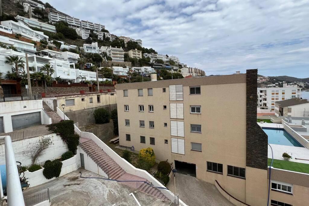 Apartamento Tres Habitaciones Con Vistas Al Mar En Roses Exteriér fotografie