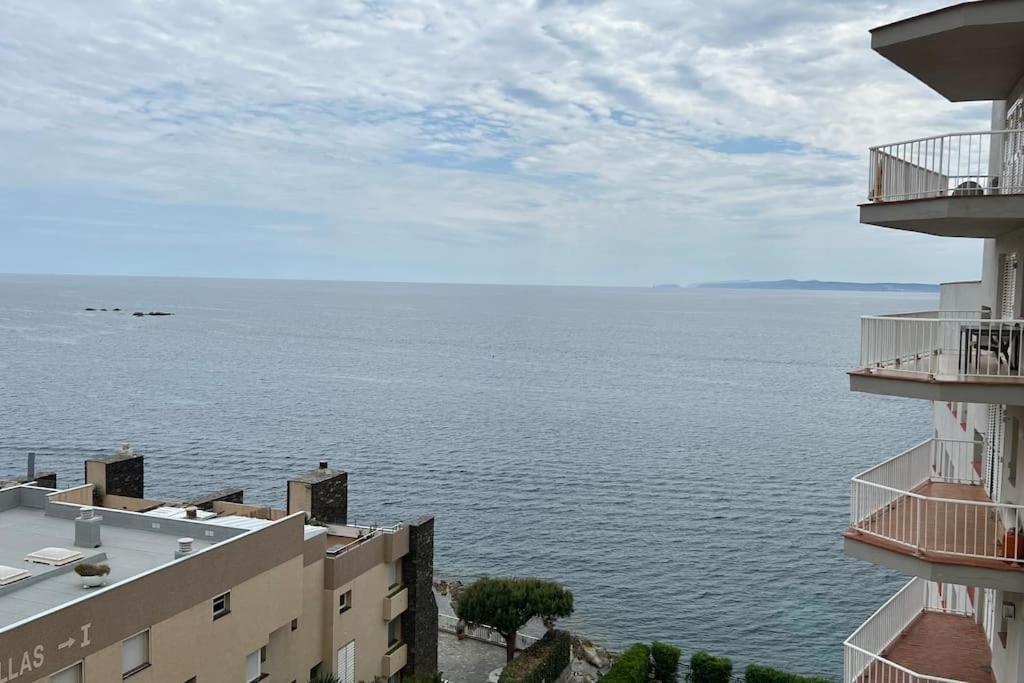 Apartamento Tres Habitaciones Con Vistas Al Mar En Roses Exteriér fotografie